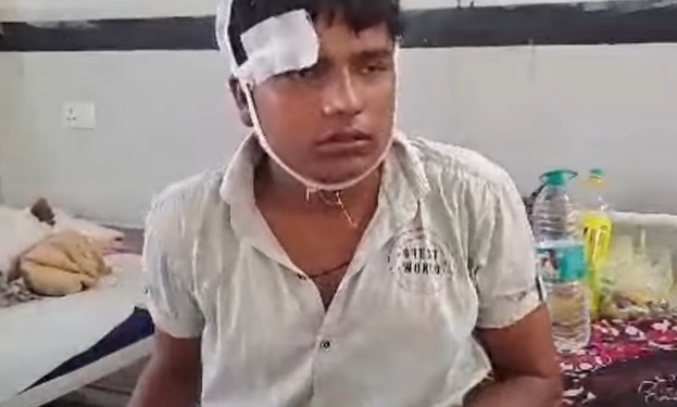 नाबालिग को घर से ले जाकर पीटा