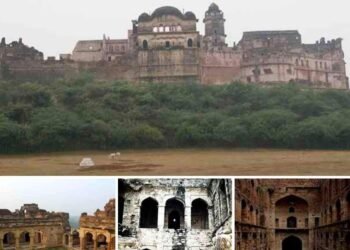 !!.विश्व का अनोखा रहस्य, चंबल के बीहड़ों के बीच 400 वर्ष पुराना अटेर का किला जिसके दरवाजे से आज भी टपकता खून.!!