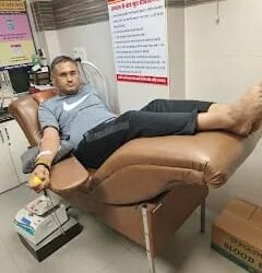 कृष्ण जन्माष्टमी पर डॉक्टर ने निभाई बासुदेव की भूमिका, बचाई नवजात की जान