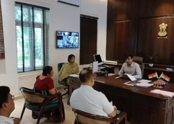 कलेक्टर ने शुरू की विभागवार समीक्षाएं