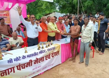 श्री मोटे के महावीर मंदिर में आज नाग पंचमी पर दंगल एवं मलखंब प्रतियोगिता का आयोजन