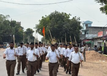 विजयादशमी एवं संघ स्थापना के 100 वर्ष पूरे होने पर हुआ पथ संचलन