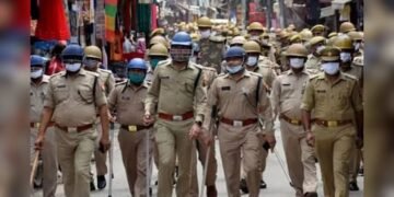 खाकी का ‘सरेंडर’: सत्ता की हनक और रसूखदारों के खौफ में सिसकती पुलिस व्यवस्था*